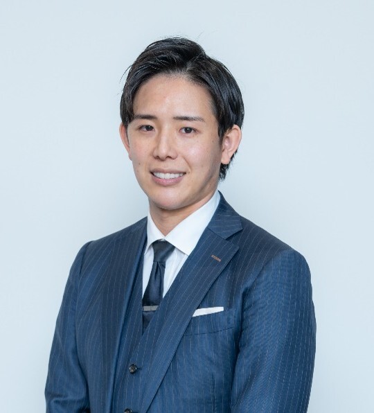 山﨑研氏プロフィール写真